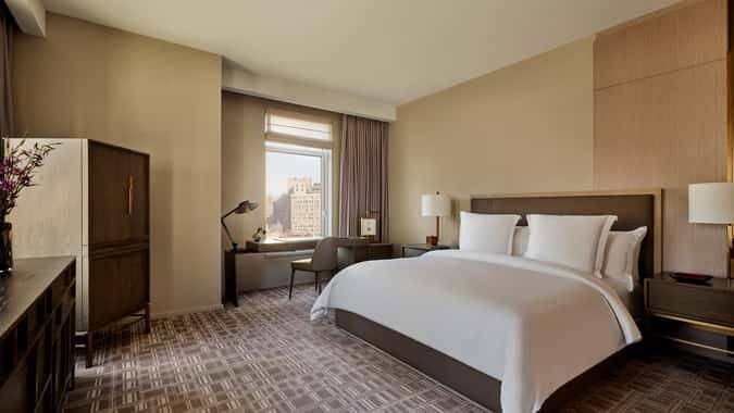Hudson Corner Room - Two Double Beds