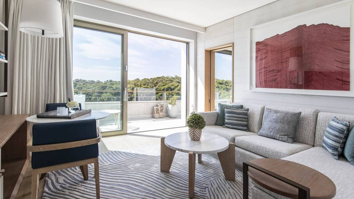 Arion Pine View Executive Suite 