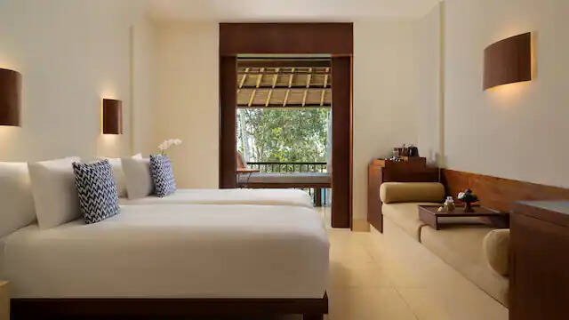 Twin Deluxe Room