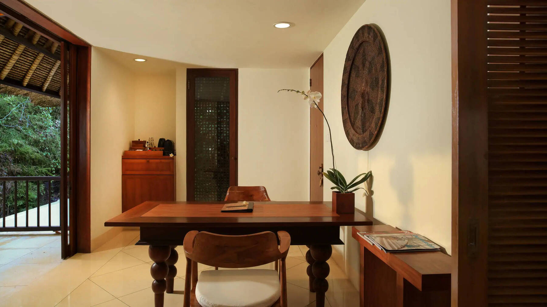 Seaside Suite