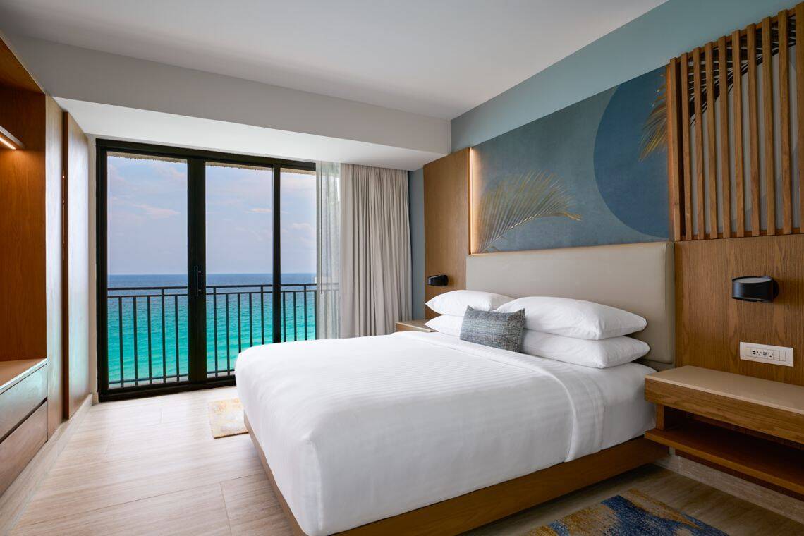 CARIBBEAN ONE BEDROOM SUITE WITH SOFA BED, BALCONY