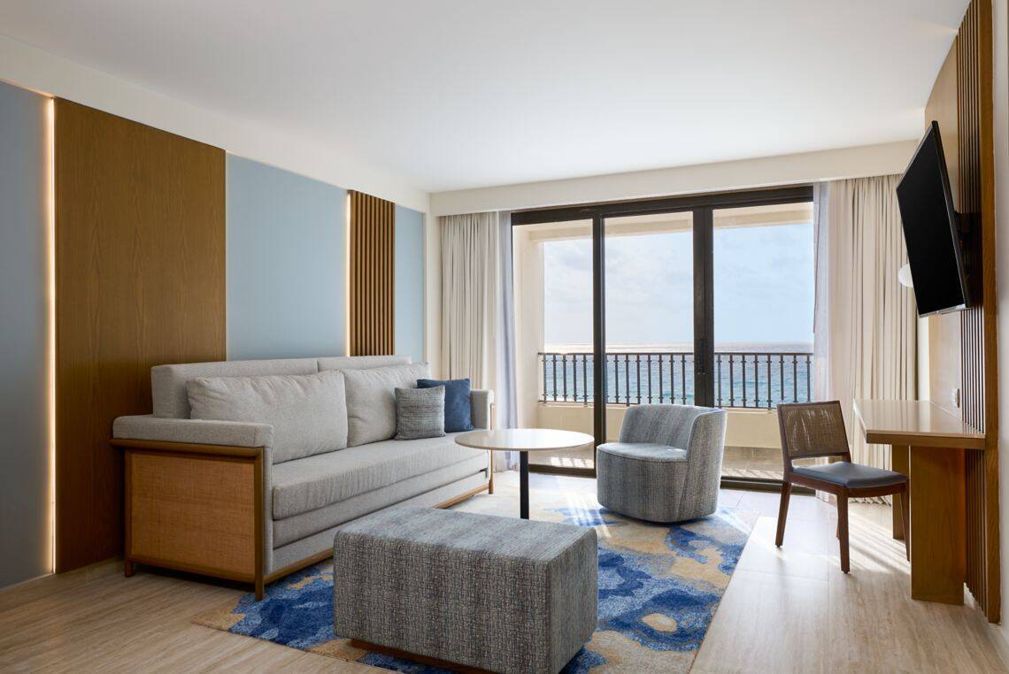 MAGNA ONE BEDROOM LARGER SUITE WITH SOFA BED, BALCONY