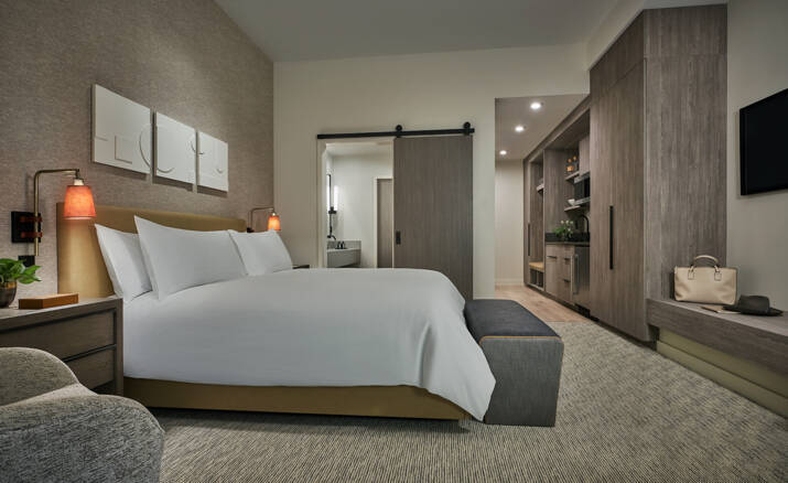 RESORT VIEW STUDIO SUITES