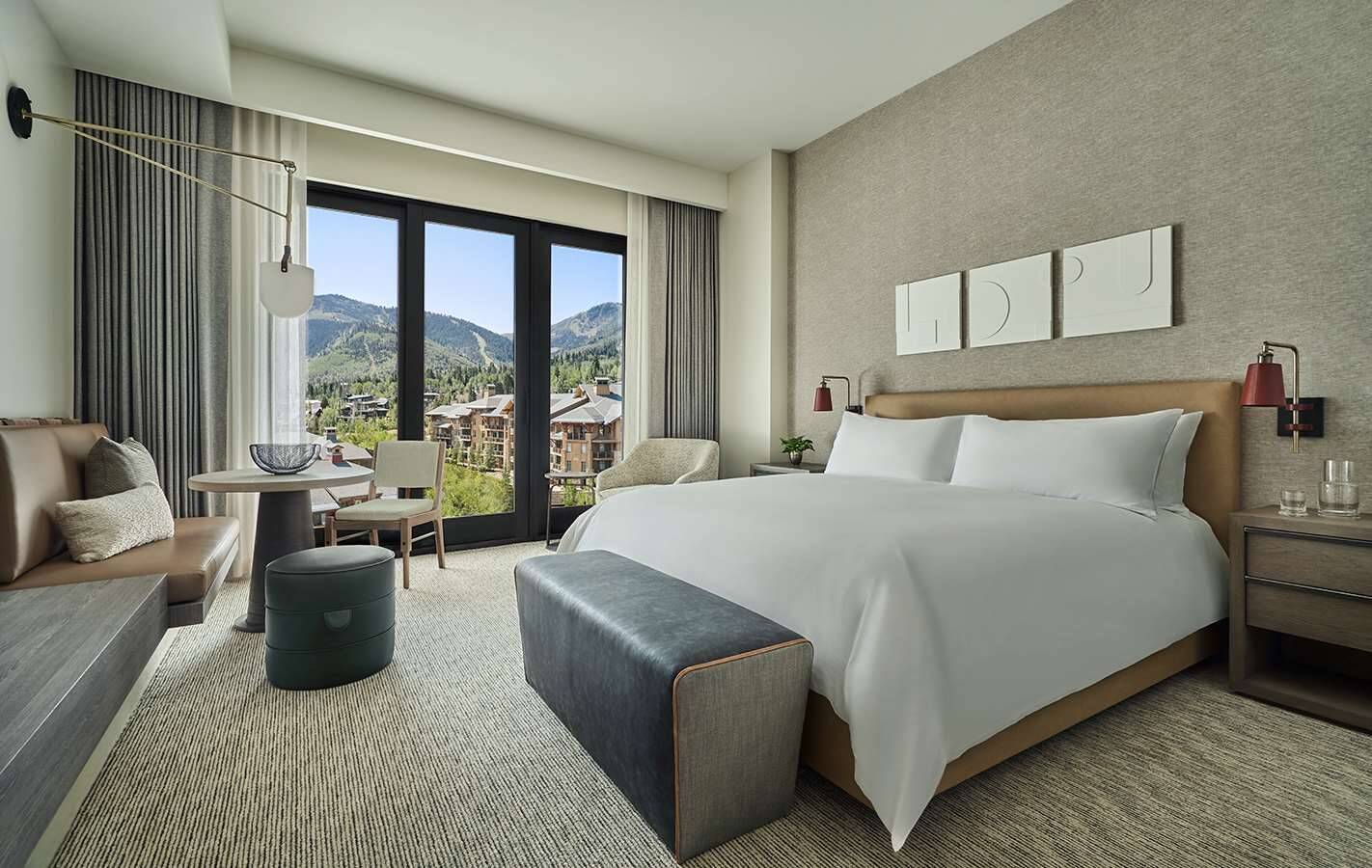 TWO BEDROOM RESIDENCES PEAK VIEW KING/KING