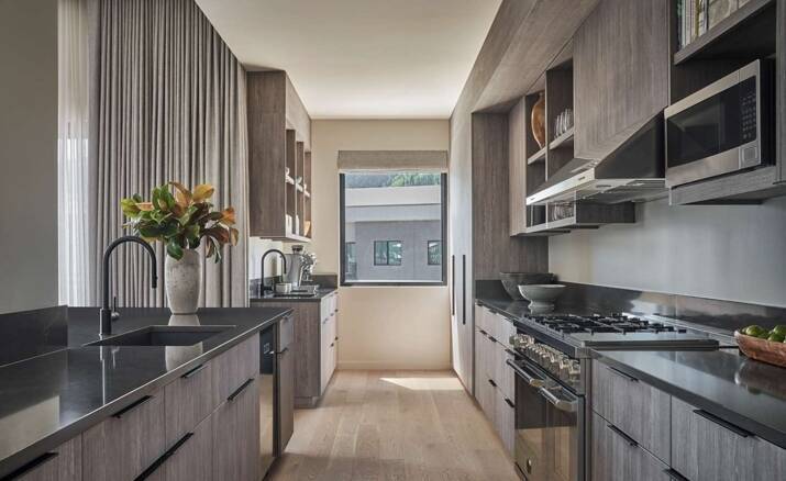 THREE BEDROOM RESIDENCES RESORT VIEW KING/KING/BUNKS
