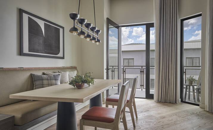 THREE BEDROOM RESIDENCES RESORT VIEW KING/KING/BUNKS