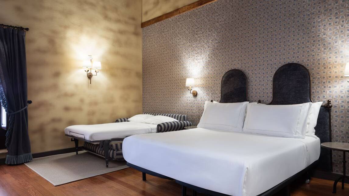 Premium Deluxe King with Sofa Bed
