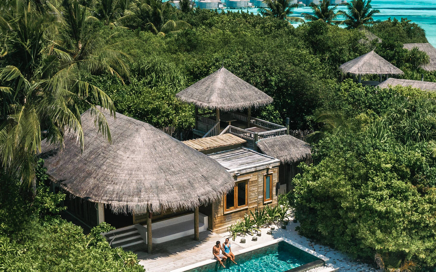 Family Ocean Beach Villa with Pool