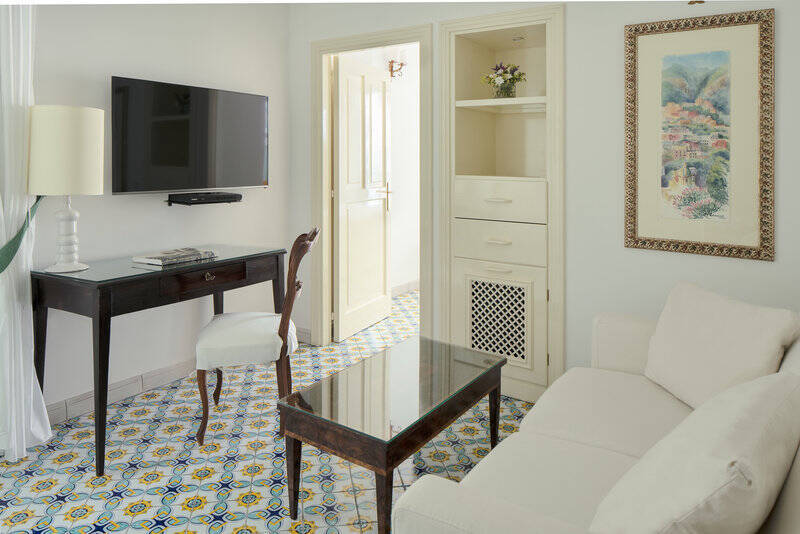 Executive Partial Sea View Room