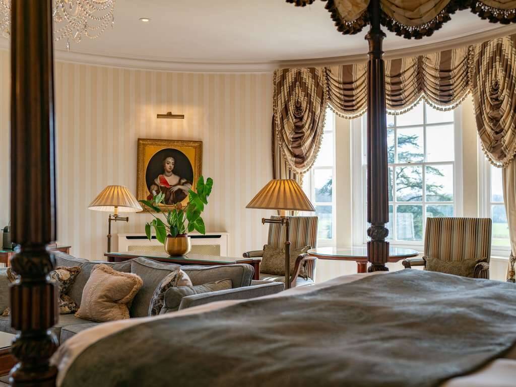 GRAND MASTER SUITE