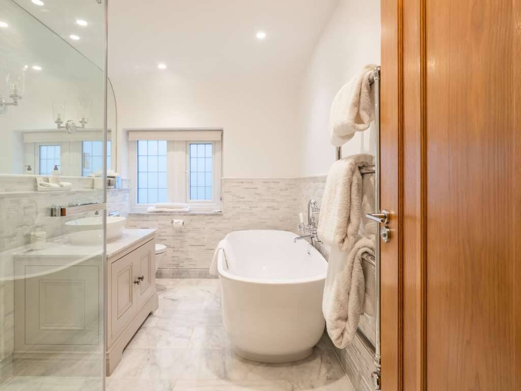 GRAND FOUR BEDROOM COTTAGE