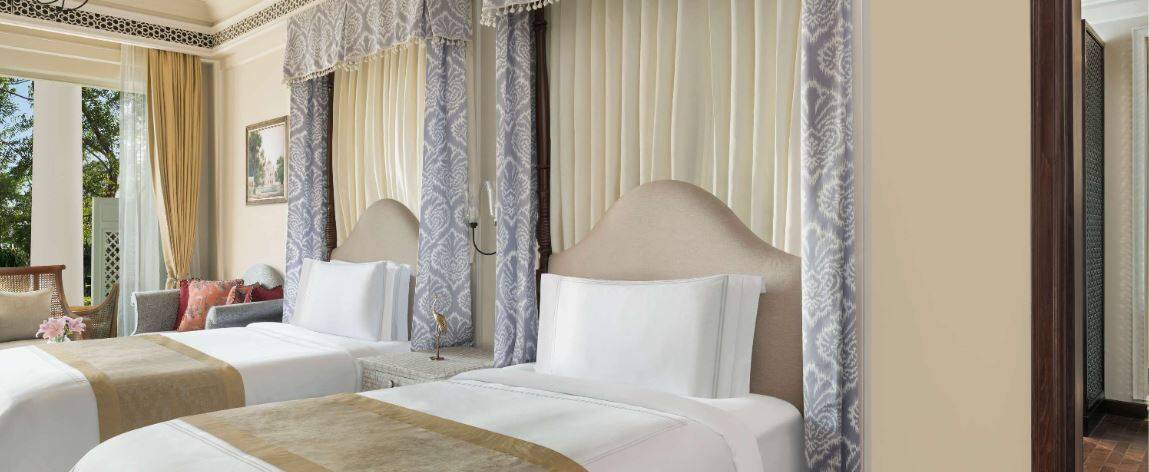 FLAMINGO SIGNATURE ROOM WITH BALCONY TWIN BED