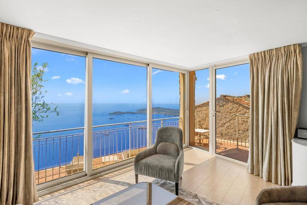 Prestige Suite