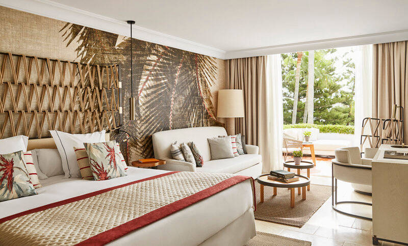 Deluxe Junior Suite Partial Sea View