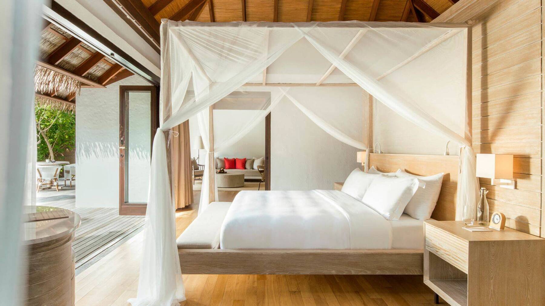BEACH VILLA