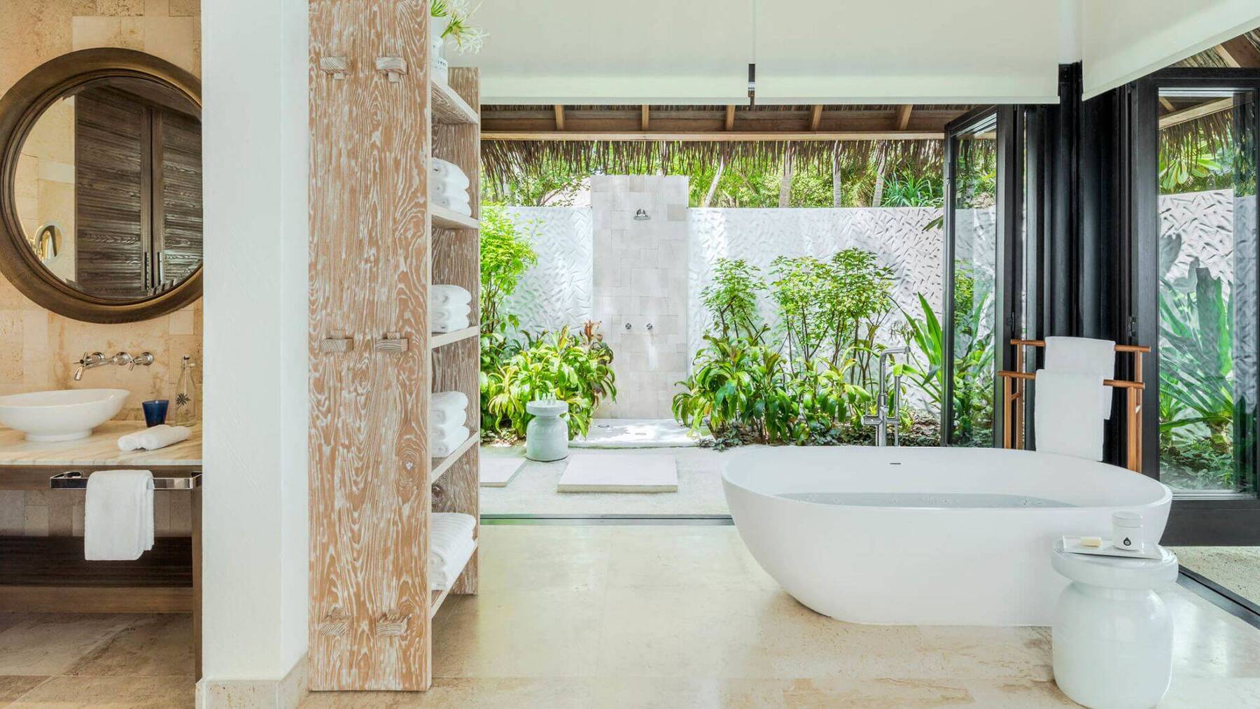 MAALIFUSHI BEACH VILLA