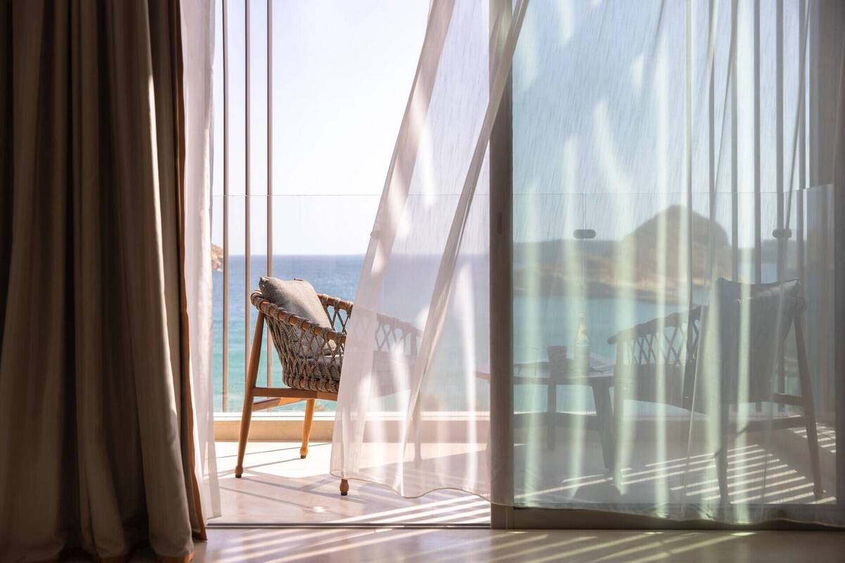 Two Bedroom Ocean Family Club Room