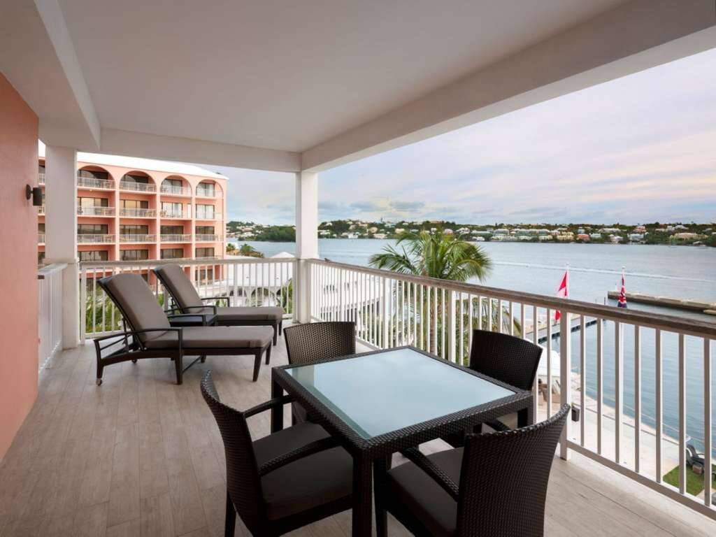 FAIRMONT GOLD HARBORVIEW SUITE TWO DOUBLES