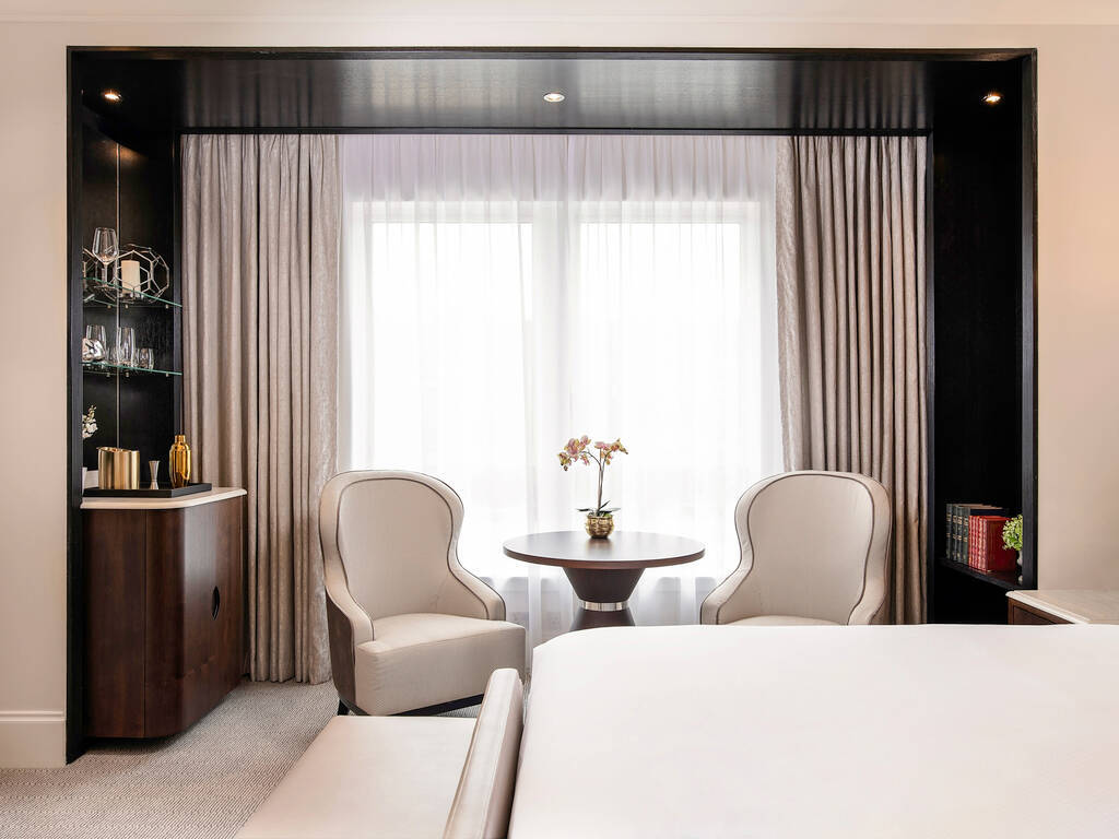 FAIRMONT KING