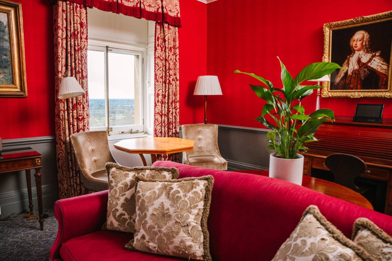  Prince of Wales Suite