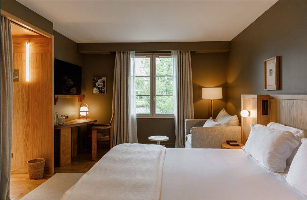Prestige Room