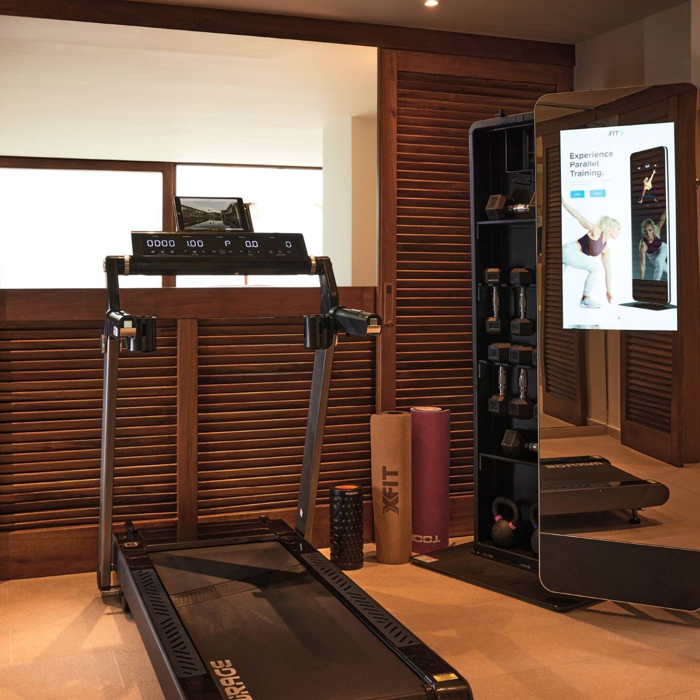 TWO BEDROOM SUITE GYM AND PRIVATE POOL SEA VIEW