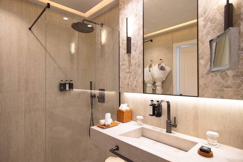 Superior Sea and Garden View Room