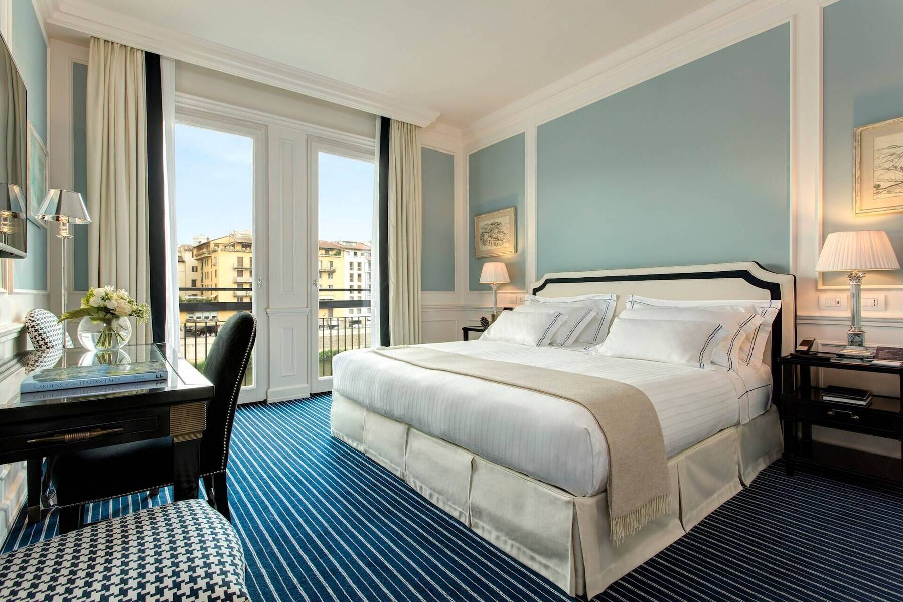 Deluxe Double River View