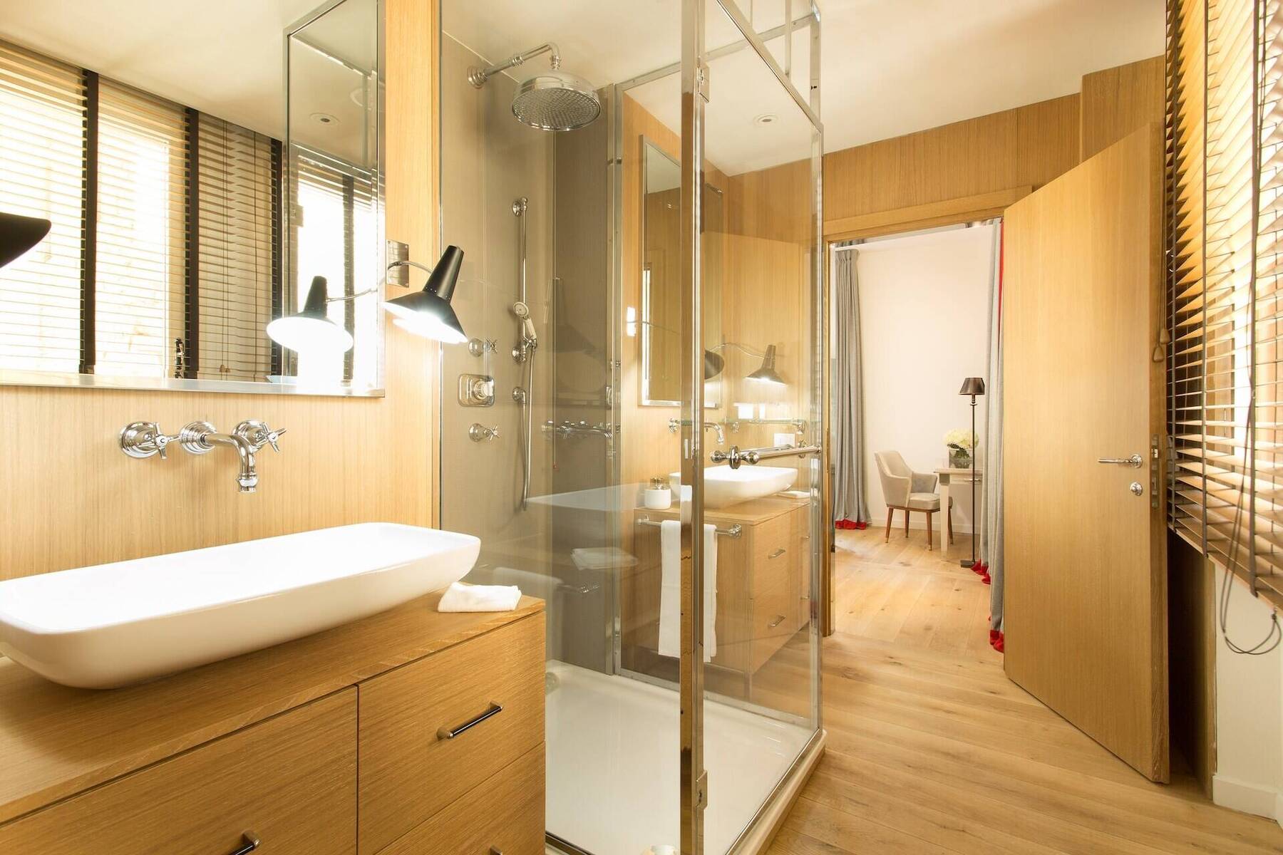 Designer Suite River View