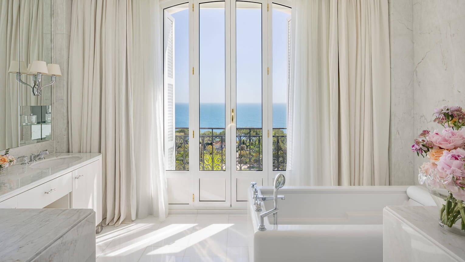 Cap-Ferrat Suite