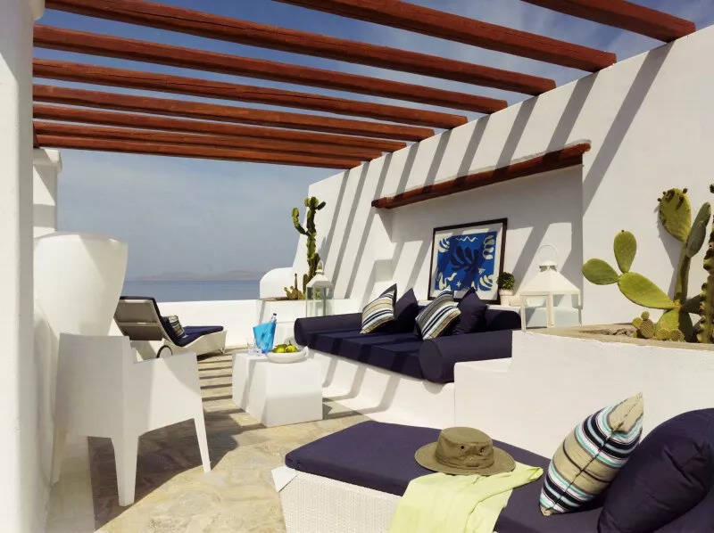 Executive Sea View Suite