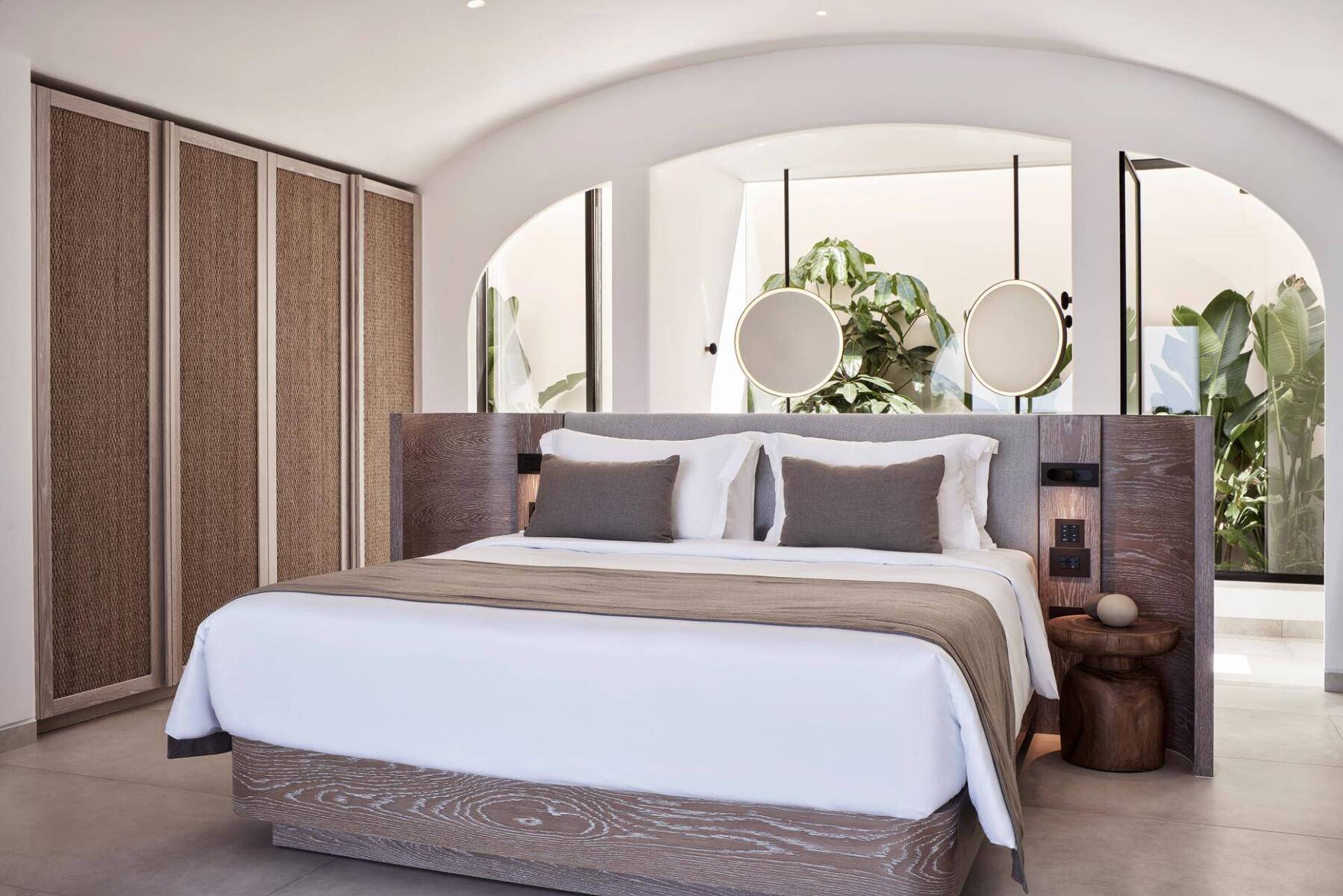 Hideaway Pool Suite