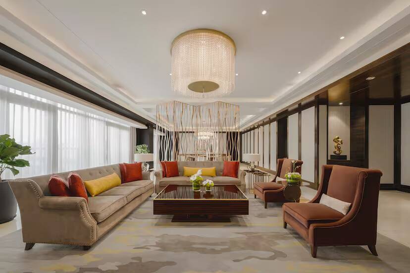 Presidential Suite Red Level