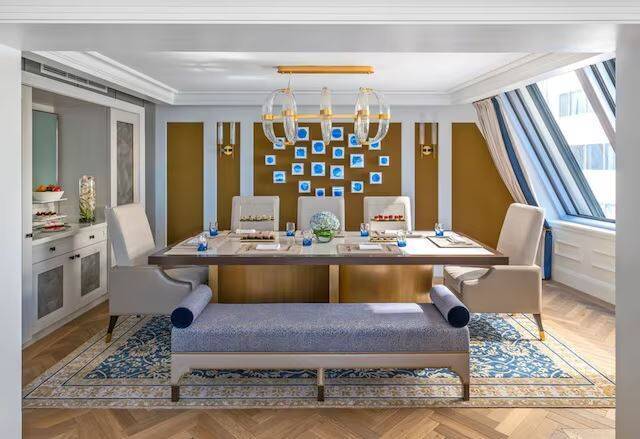 CHAIRMAN SUITE
