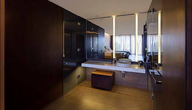 ROYAL SUITE FAMILY SEA VIEW