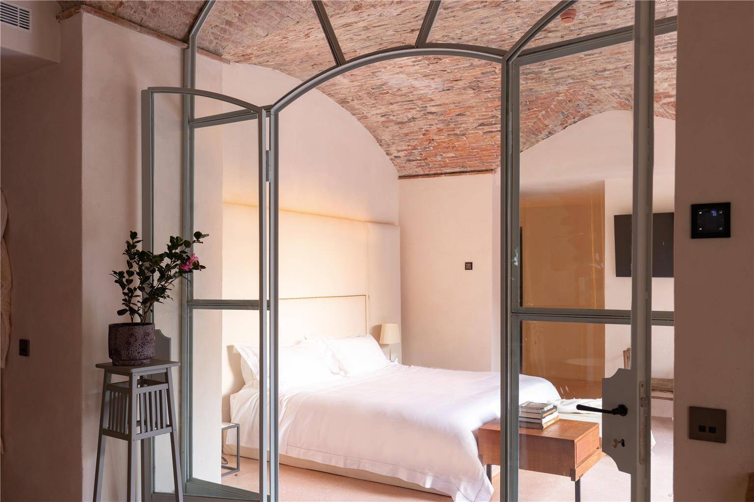 Greenhouse Suite