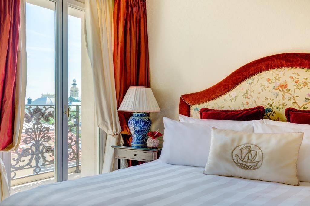 Deluxe Junior Suite