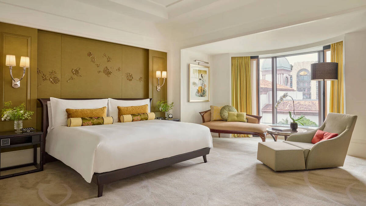 Family Deluxe Room Connecting
