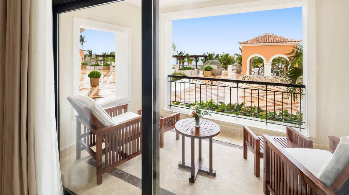 JUNIOR SUITE OCEAN VIEW