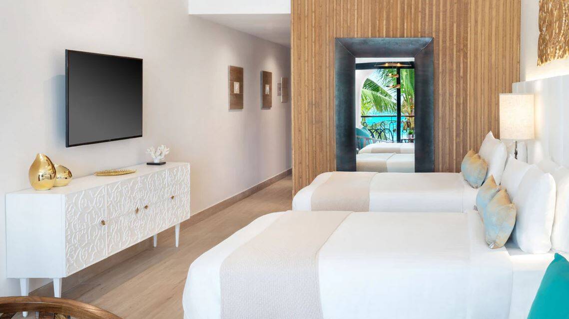 LUXURY JUNIOR SUITE TW QUEEN