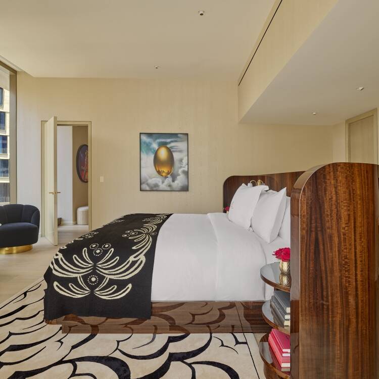 HUDSON SIGNATURE ONE BEDROOM SUITE