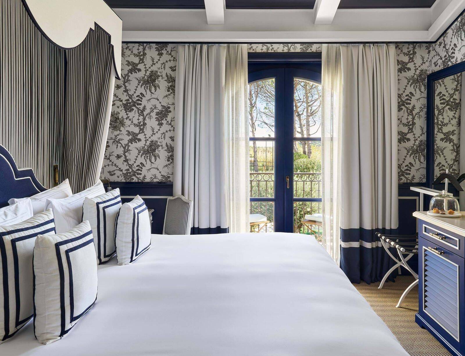 CLASSIC ROOM WITH BALCONY