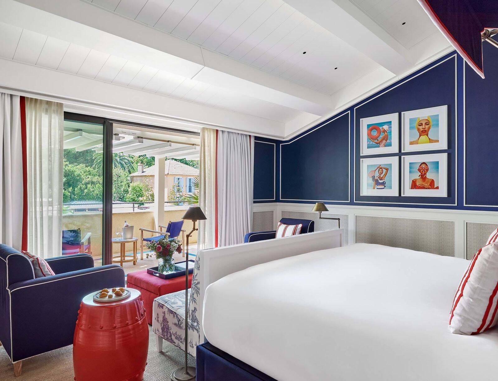 AREV POOL SUITE
