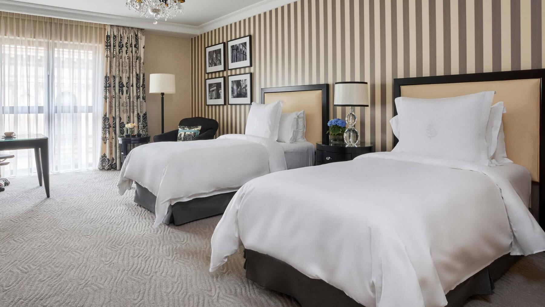 Deluxe Room Twin