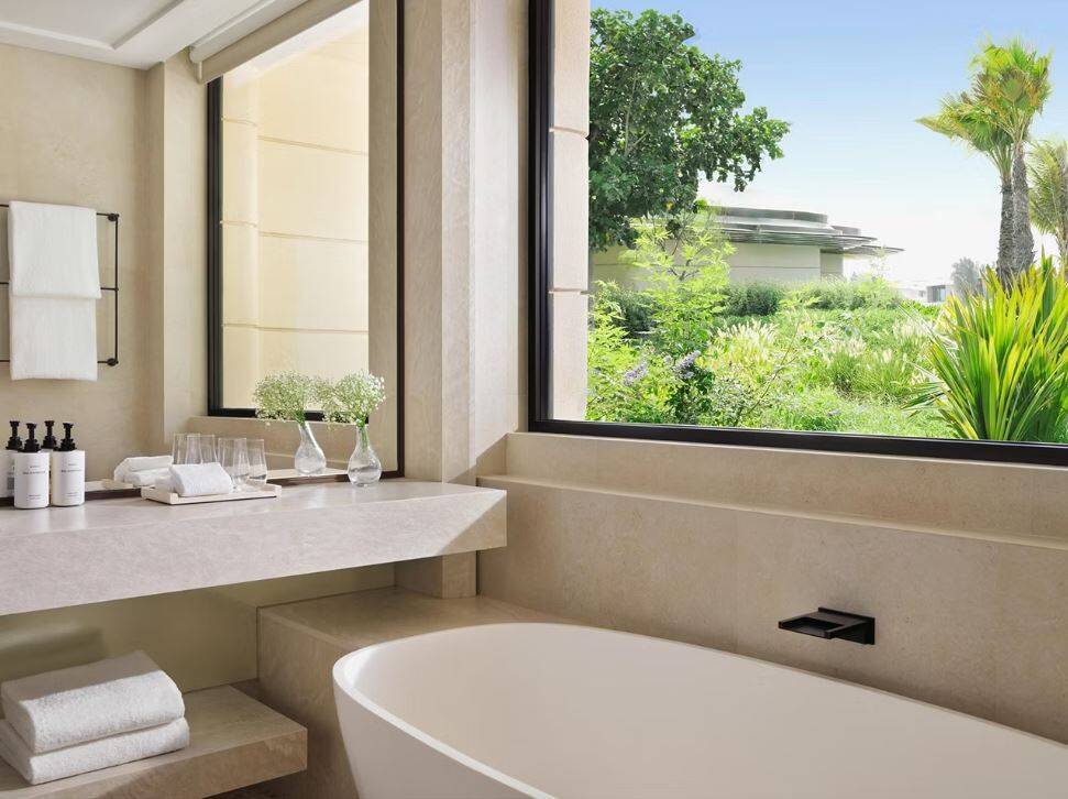 ONE BEDROOM SUITE