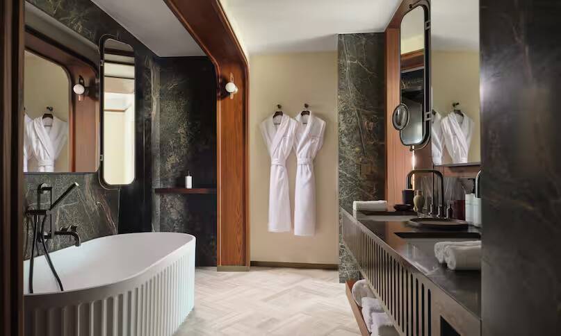 Royal Suite