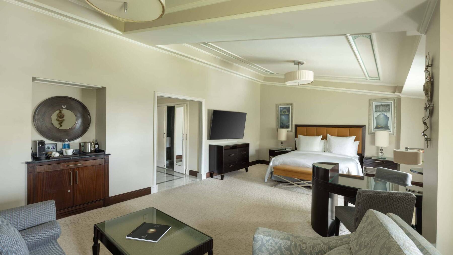 Four Seasons Junior Suite