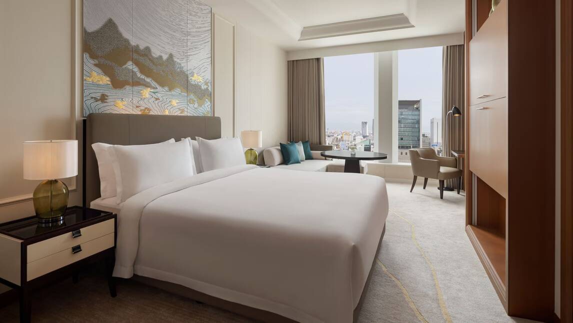 Grand Deluxe King City View
