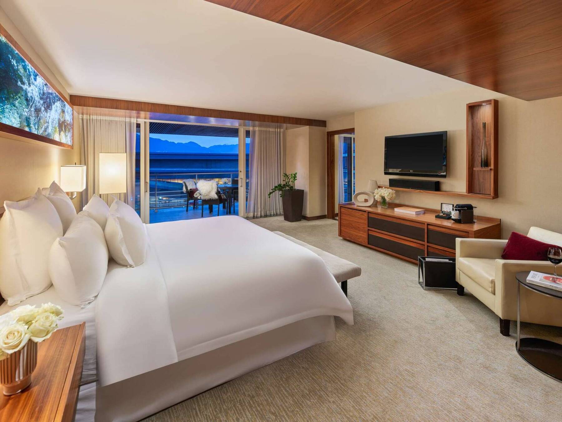 Pool View Suite