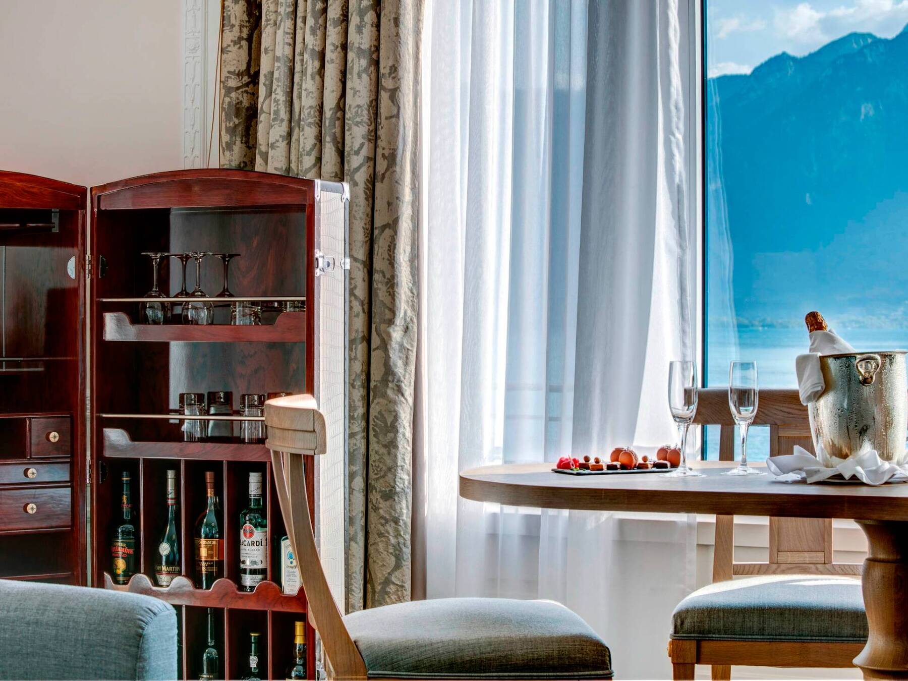 Bellevue Suite
